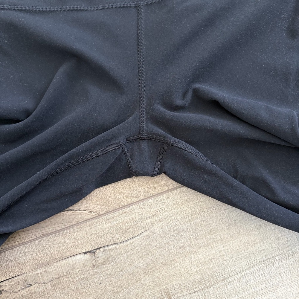 Athleta Ultra High Rise Elation Flare Leggings Black 34.5in Medium TALL - Picture 7 of 12